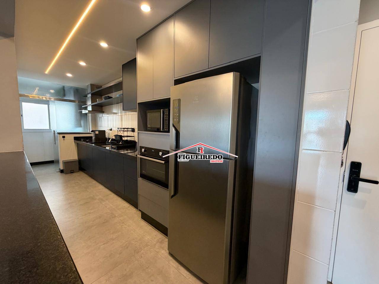 Apartamento à venda, 82 m² por R$ 749.000,00 - Canto do Forte - Praia Grande/SP - foto 2