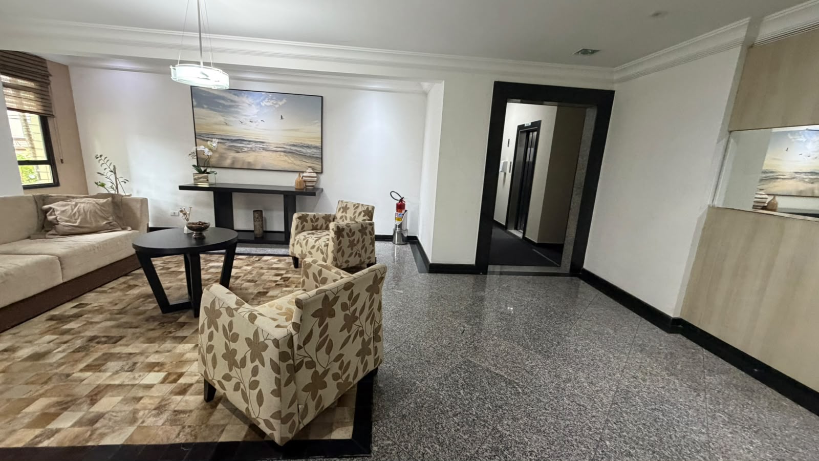 COND. RESIDENCIAL BARCELONA foto 2