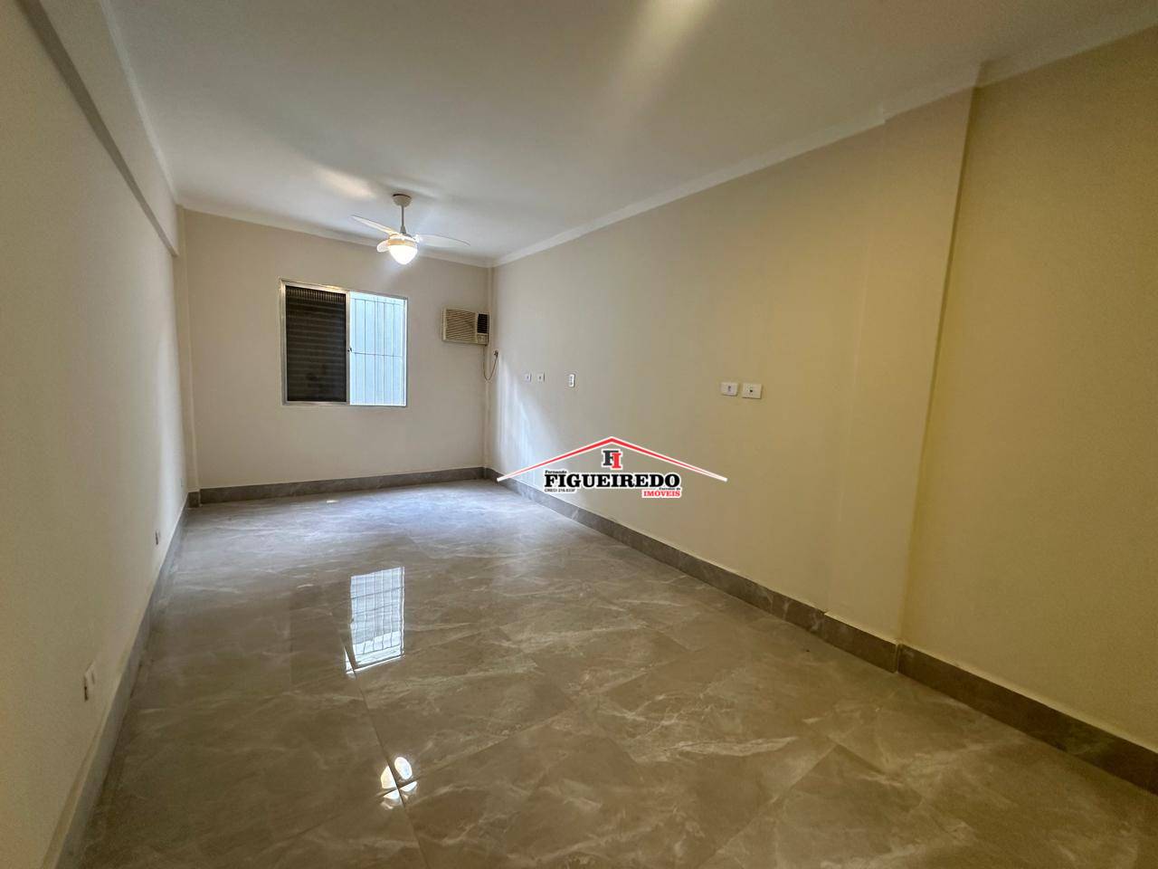 Kitnet com 1 dormitório à venda, 33 m² por R$ 220.000,00 - Canto do Forte - Praia Grande/SP - foto 3