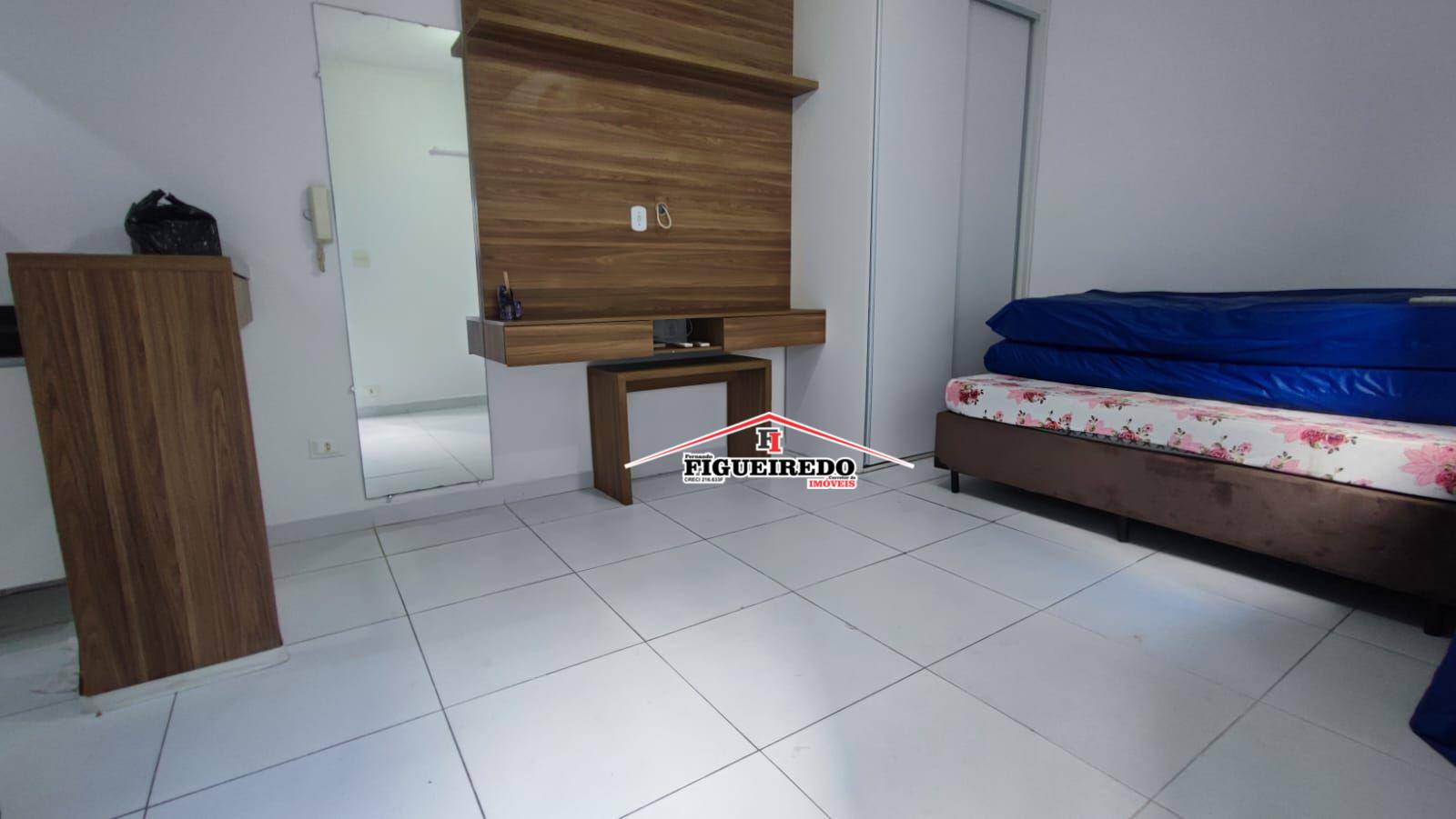 Kitnet à venda, 27 m² por R$ 210.000,00 - Canto do Forte - Praia Grande/SP